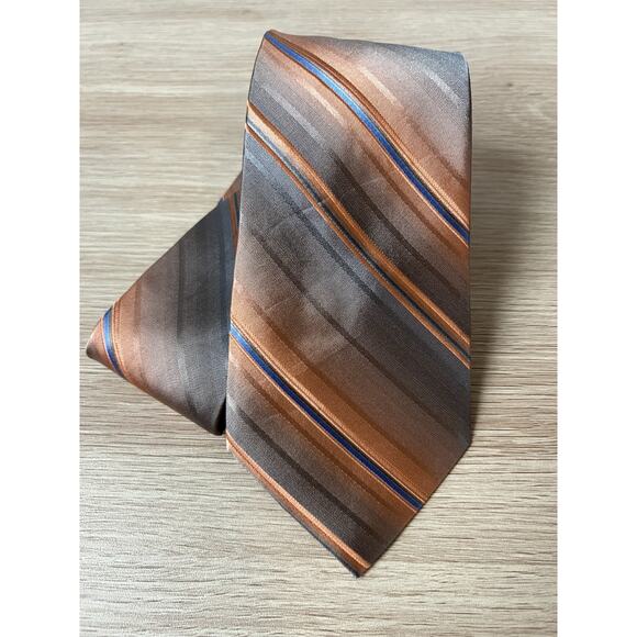 Kenneth Cole Reaction Peach, Gray, Blue Striped Design 100% Silk Designer Tie - Picture 1 of 6
